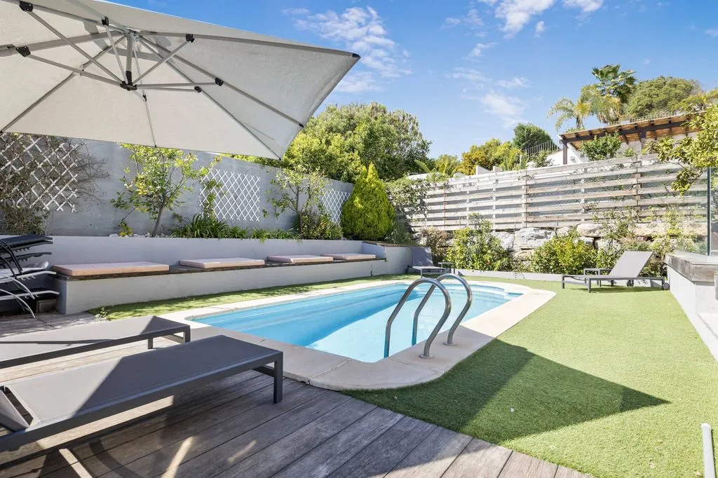 Piscine - Luxury Townhouse with Pool in Benahavís