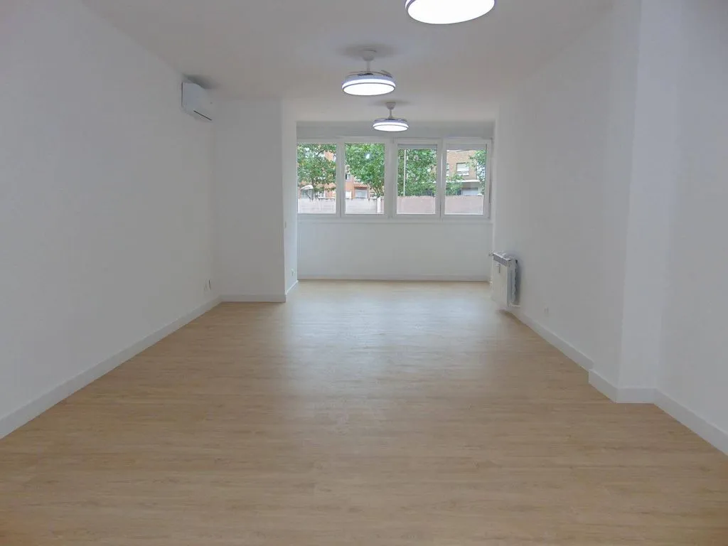 Toad - Modernised Flat with Air Conditioning in Prosperidad