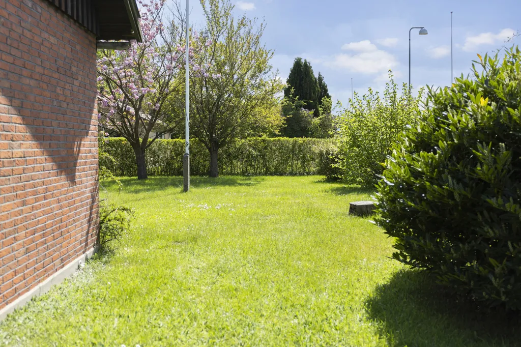 Aed - Classical Villa with Garden in Odense NØ