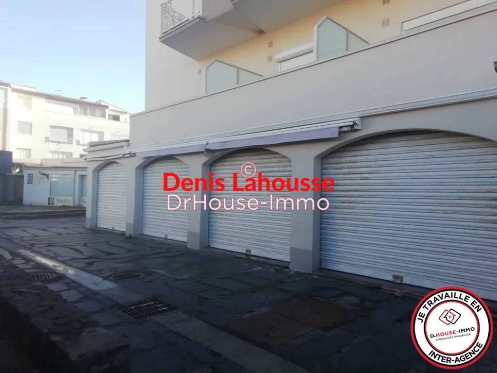 Extérieur - Commerce avec Parking au Cap d'Agde