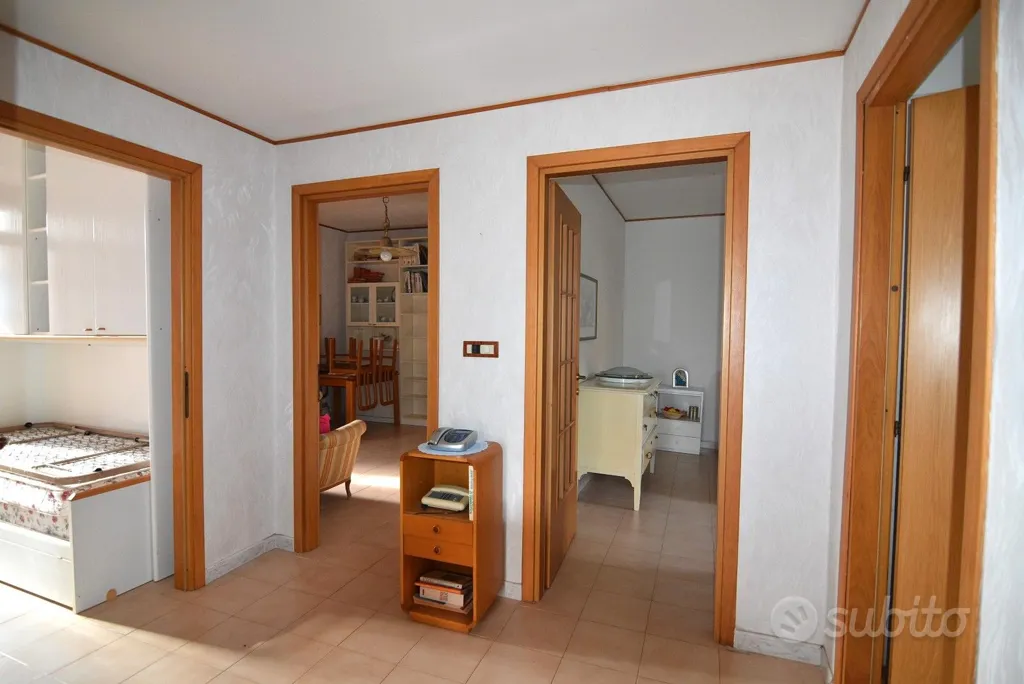 Esik - Duplex Apartments with Courtyard in Macomer