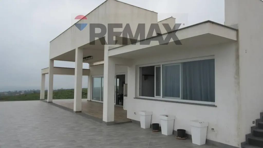 Terrass - Newly Built Villa with Sea View in Augusta