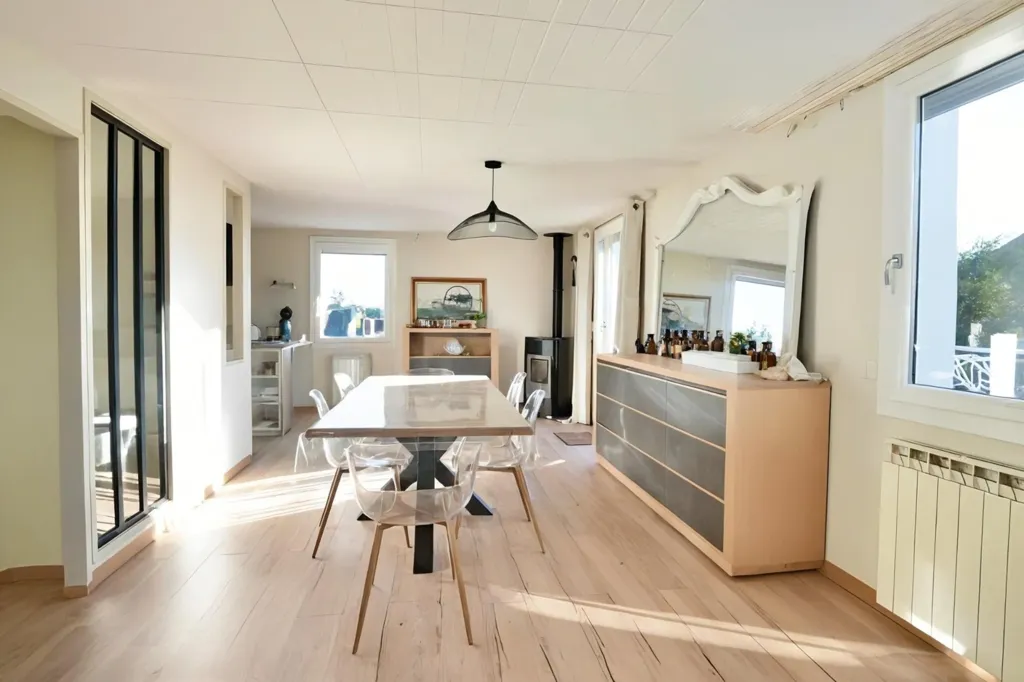 Salle à manger - Villa Rénovée avec Vue Montagne à Cessy