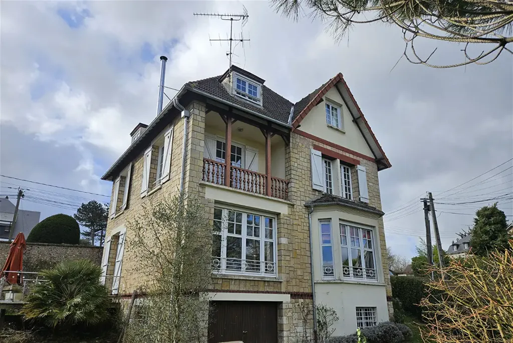 Välivaade - Charming House with Garden in Mont Saint Aignan