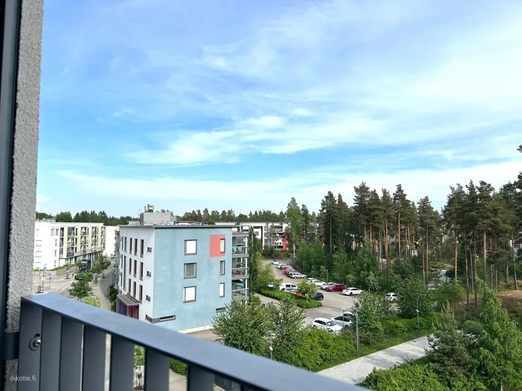 Rõdu - Modern Flat with Balcony in Leinelä, Vantaa