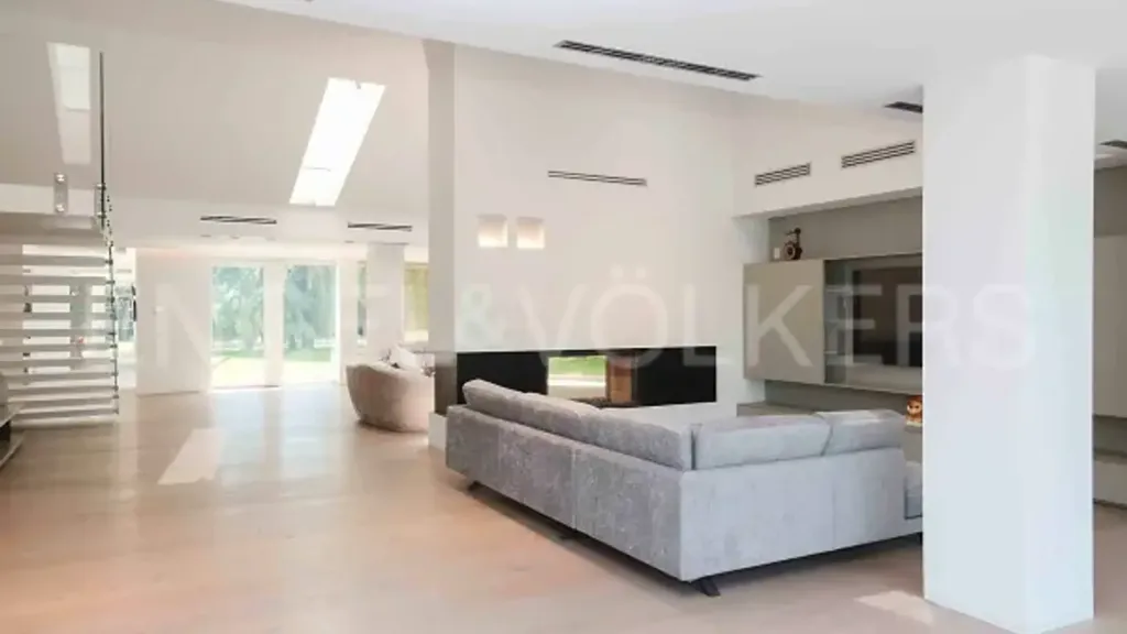 Maison 6 pièces à IT