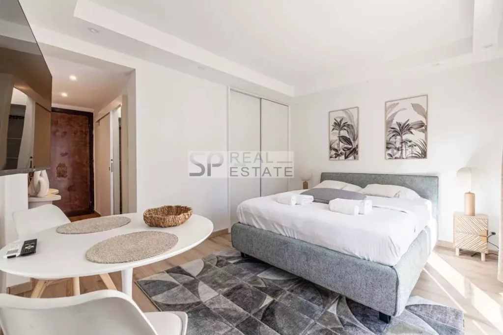 1-room apartment in Cannes