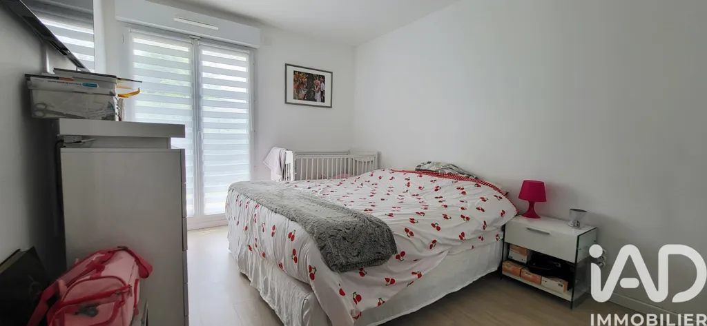Bedrooms - Apartment with Private Garden in Le Blanc-Mesnil