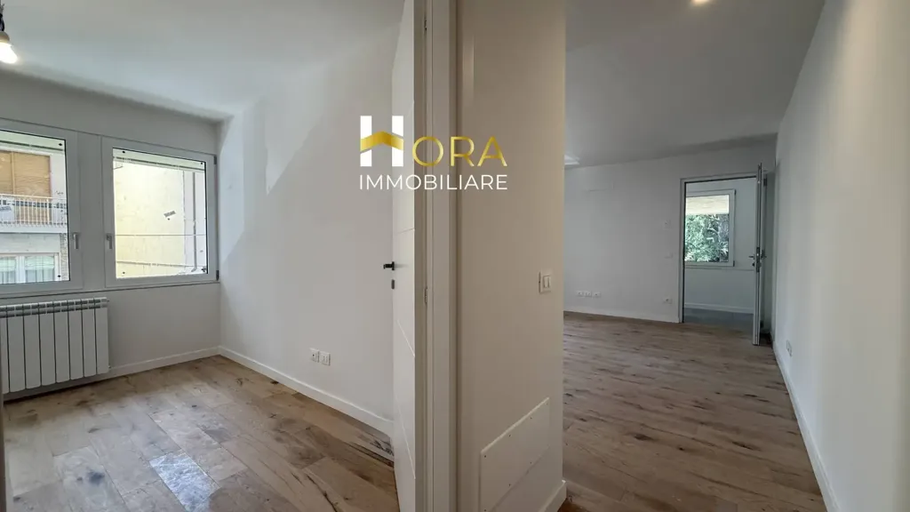 Toad - Rearranged Apartment with River View in Florence