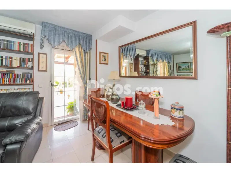 Sala da pranzo - Terraced Semi-Detached House with Garden in Parla
