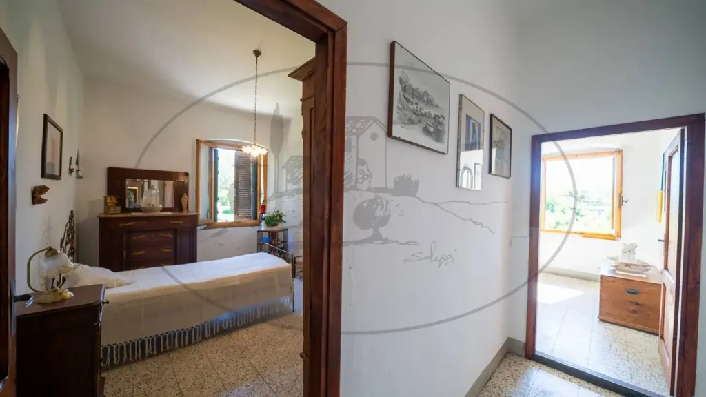 Magamistoad - Rustic Farmhouse with Multiple Uses in Figline Valdarno