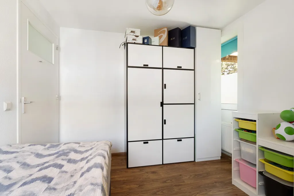 Magamistoad - Galerij Flat with Garden in Rotterdam Overschie