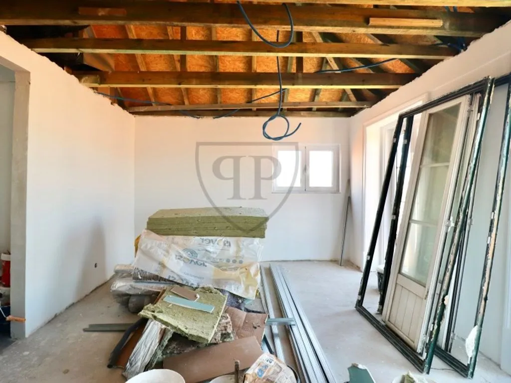 Pièces - Luxury Flat with River View in Chiado, Lisbon