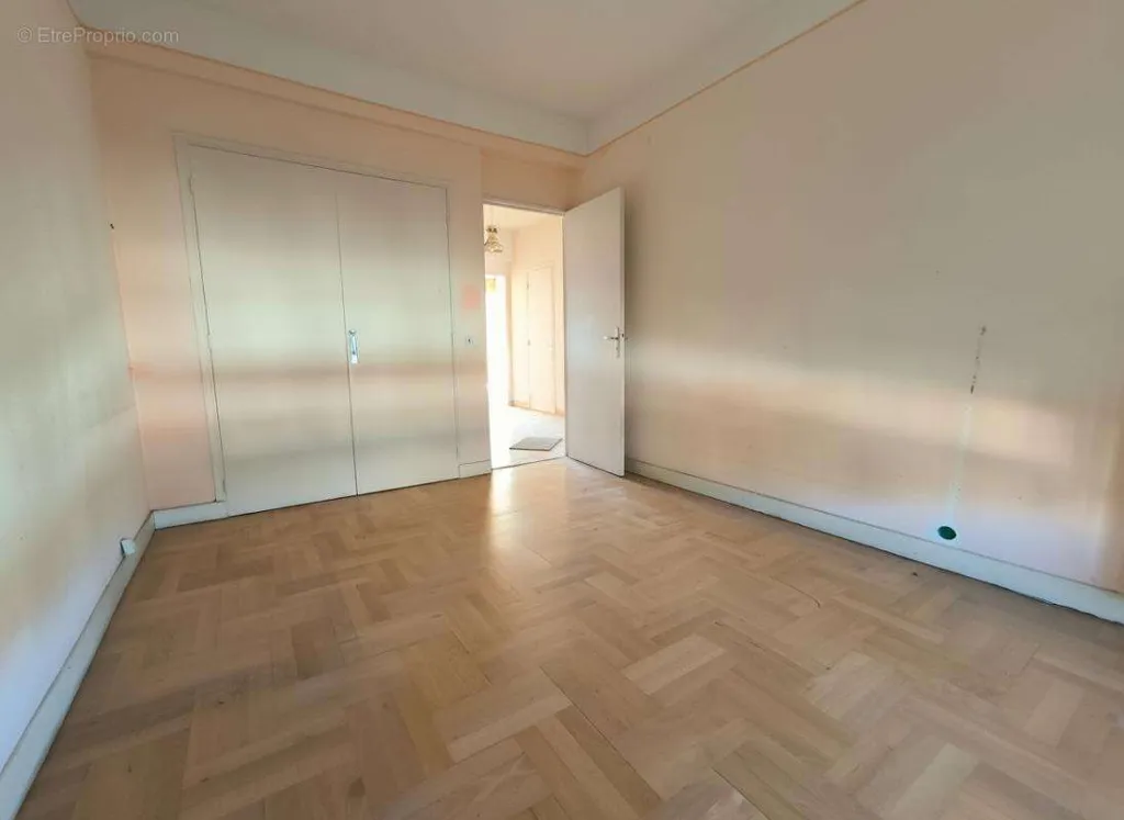 Pièces - Appartement avec vue mer à Nice Ouest