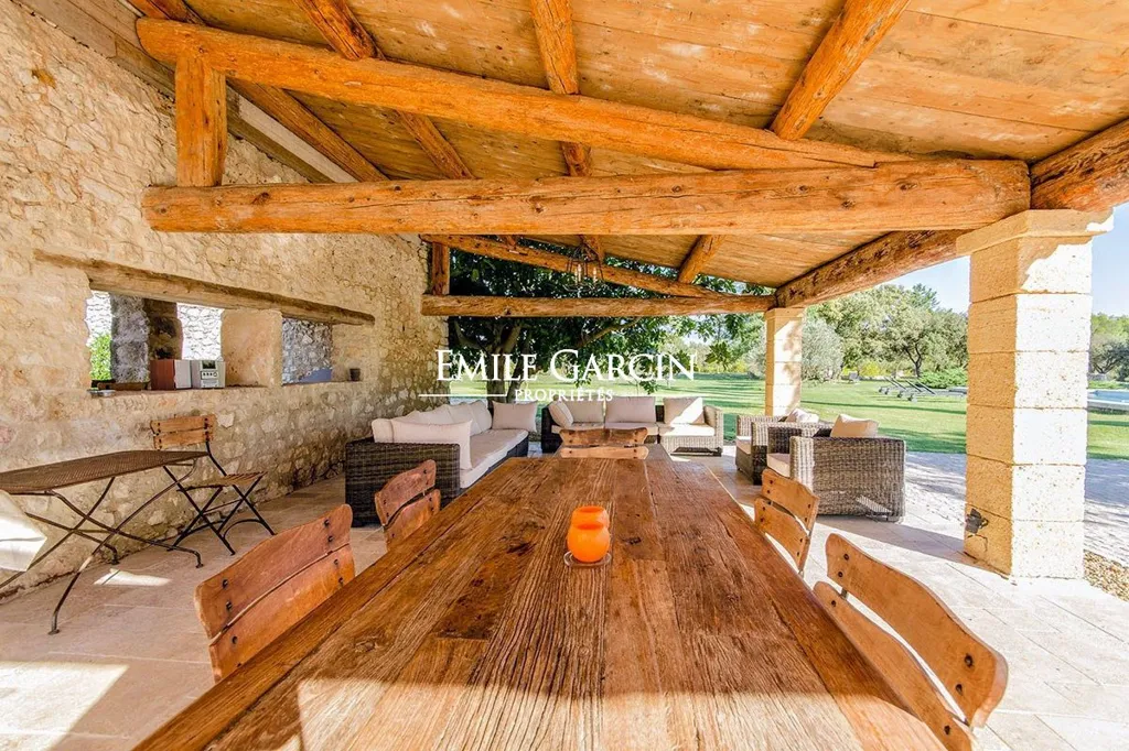 Terrass - Rustic Mas with Pool in Provence