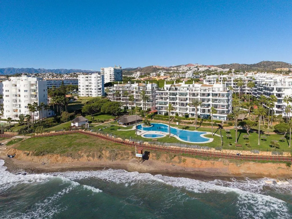 Õhuvaade - Furnished Flat with Pool in Calahonda, Mijas