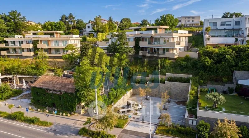 Õhuvaade - Newly Built Penthouse with Sea View in Trieste