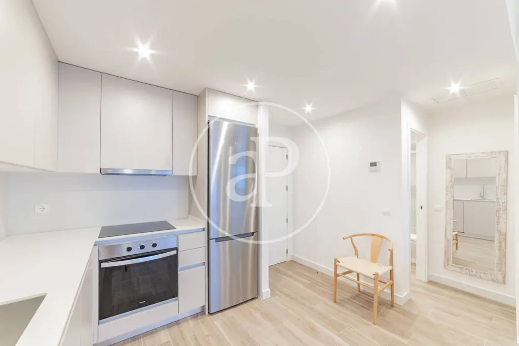 Köök - Renovated Apartment with Balcony in Madrid