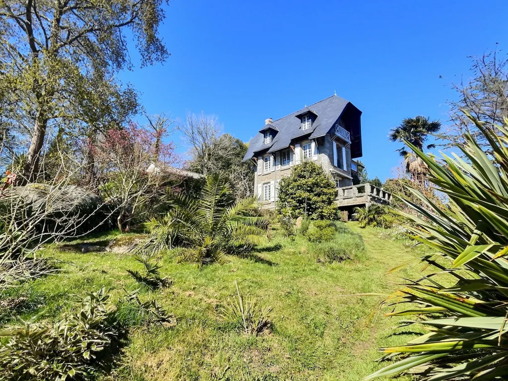 Jardin - Maison historique avec parc sur les hauteurs de Pont-Aven
