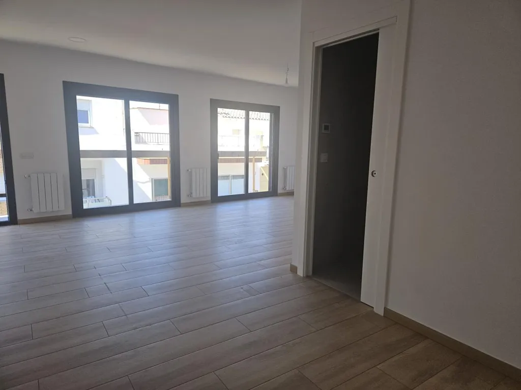 Elutuba - Newly Built Apartment with Sea View in Els Grecs