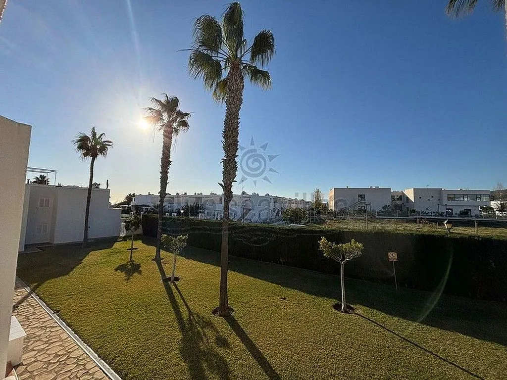 Jardin - Seasonal Apartment with Pool in Mojácar Playa
