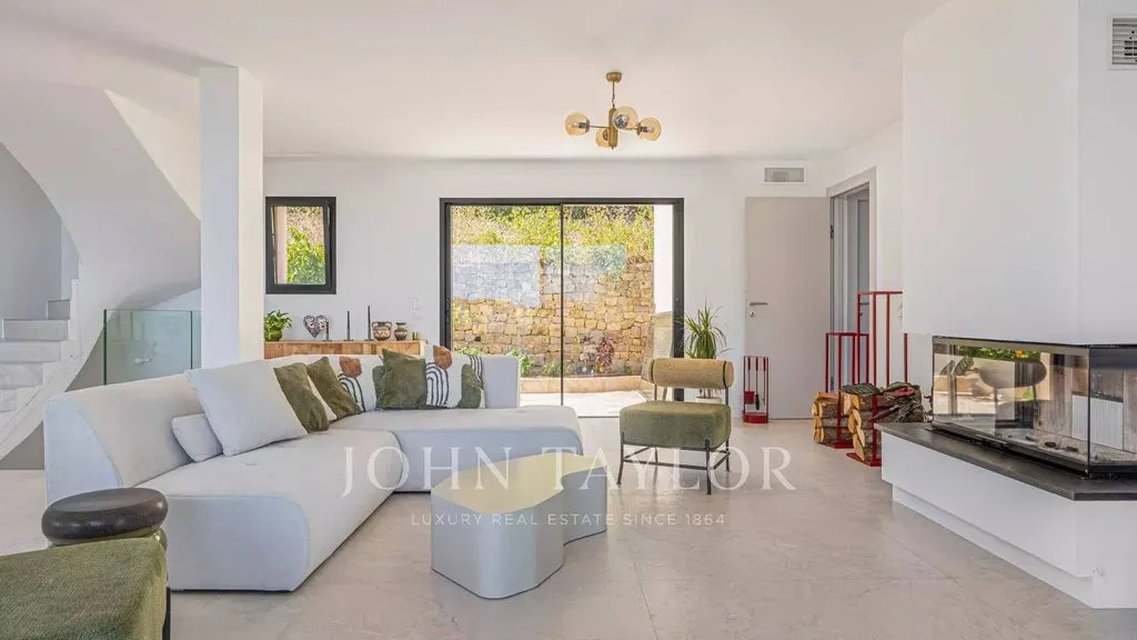 living_room