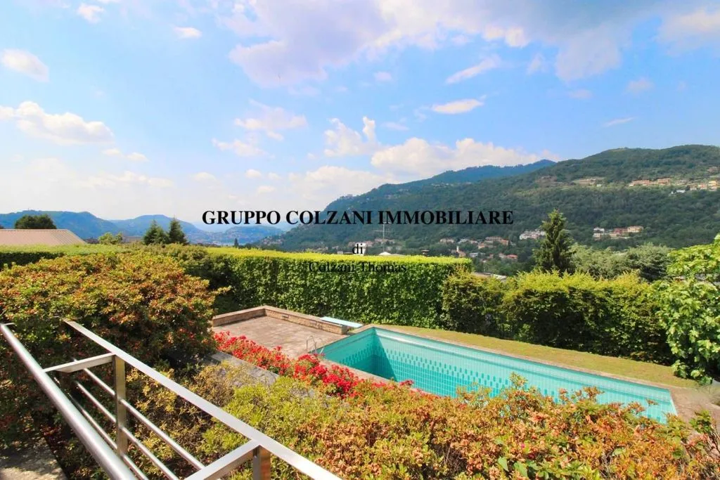 Bassein - Luxury Villa with Pool in Como