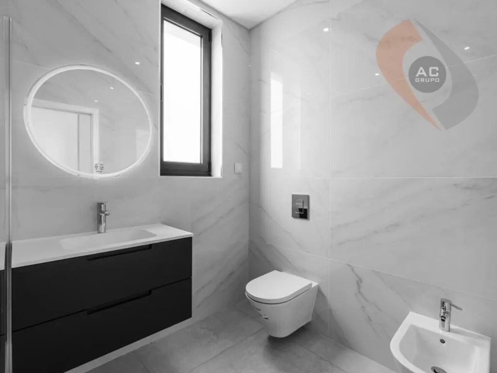 Vannitoad - Luxury Villa with 3-Front Exposure in Albufeira