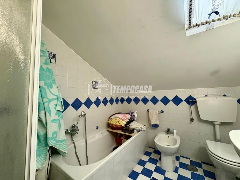 Salles de bain - Apartment with Balconies in Casaluce