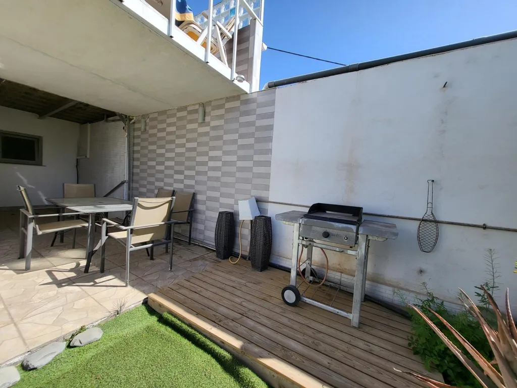 Terrass - Detached Villa with Private Garden in Arona