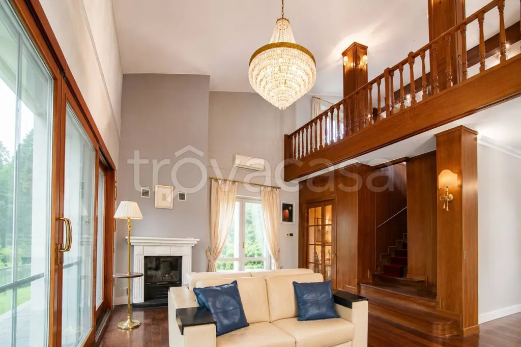 Elutuba - Luxury Villa with Private Park in Cornegliano Laudense