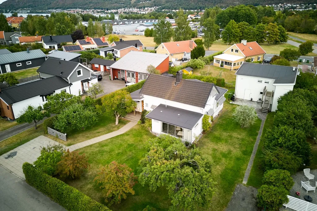 Aerial - Villa with Guest Apartment near Vättern