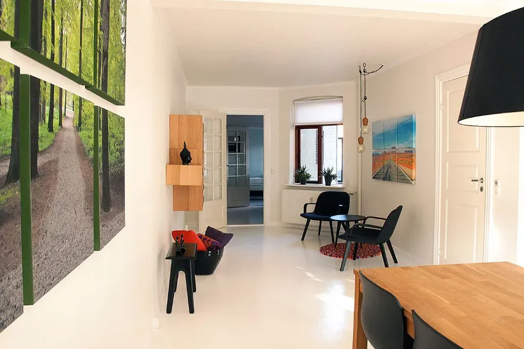 Salle à manger - Luxury Apartment with Balcony in City Centre