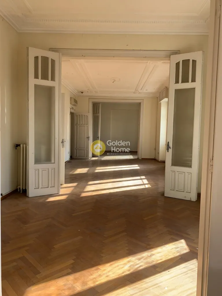 Appartement 15 pièces à GR