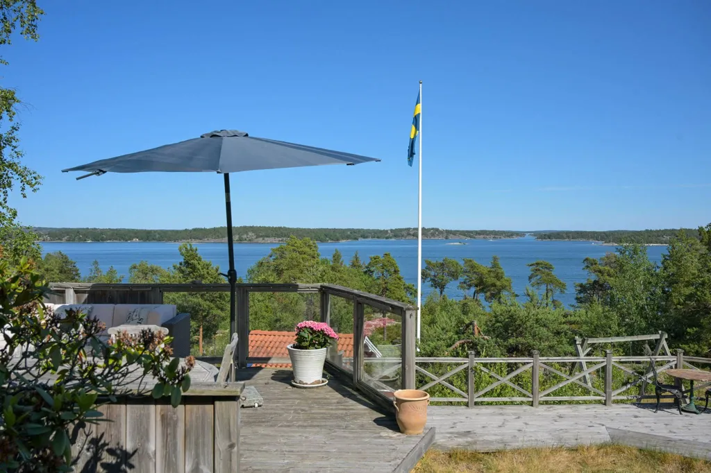 Terrass - Scenic Archipelago Villa near Stockholm