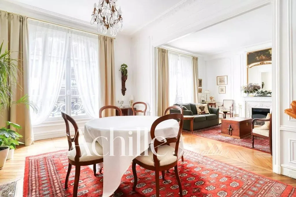 Salle à manger - Appartement de Luxe avec Cheminée à Auteuil, Paris