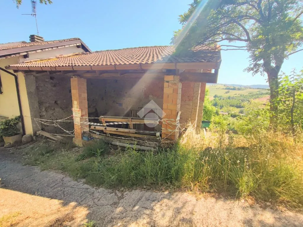 Exterior - Rustic Property with Private Garden in Montegioco
