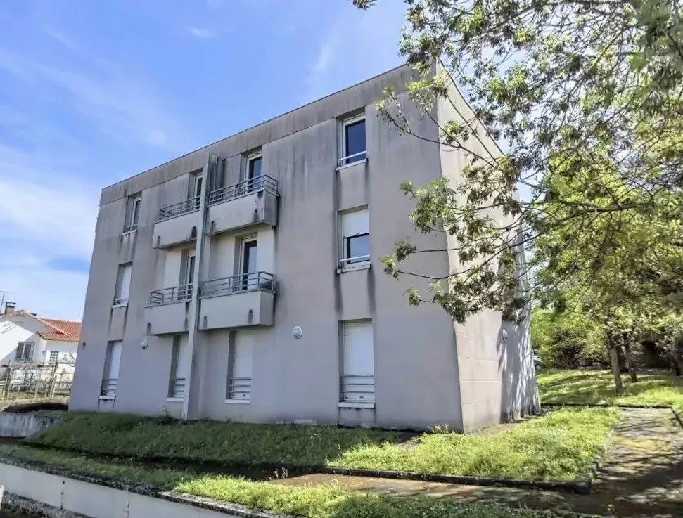 Välivaade - Studio with Parking in NIORT