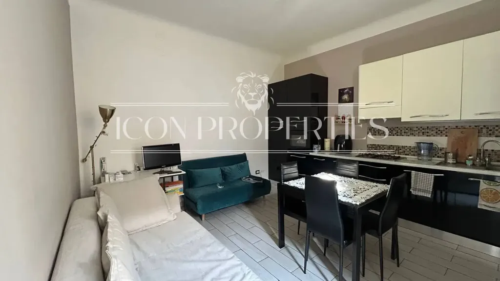 Kitchen - Bright 2-Bedroom Apartment in Milan's Isola