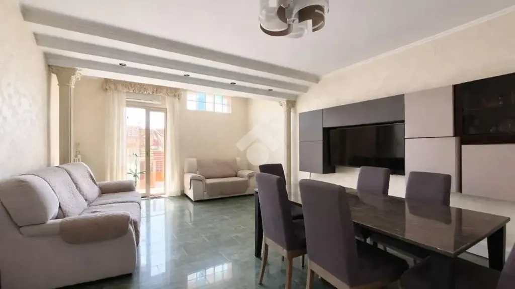 Salle à manger - Independent House with Balcony in San Giovanni Rotondo