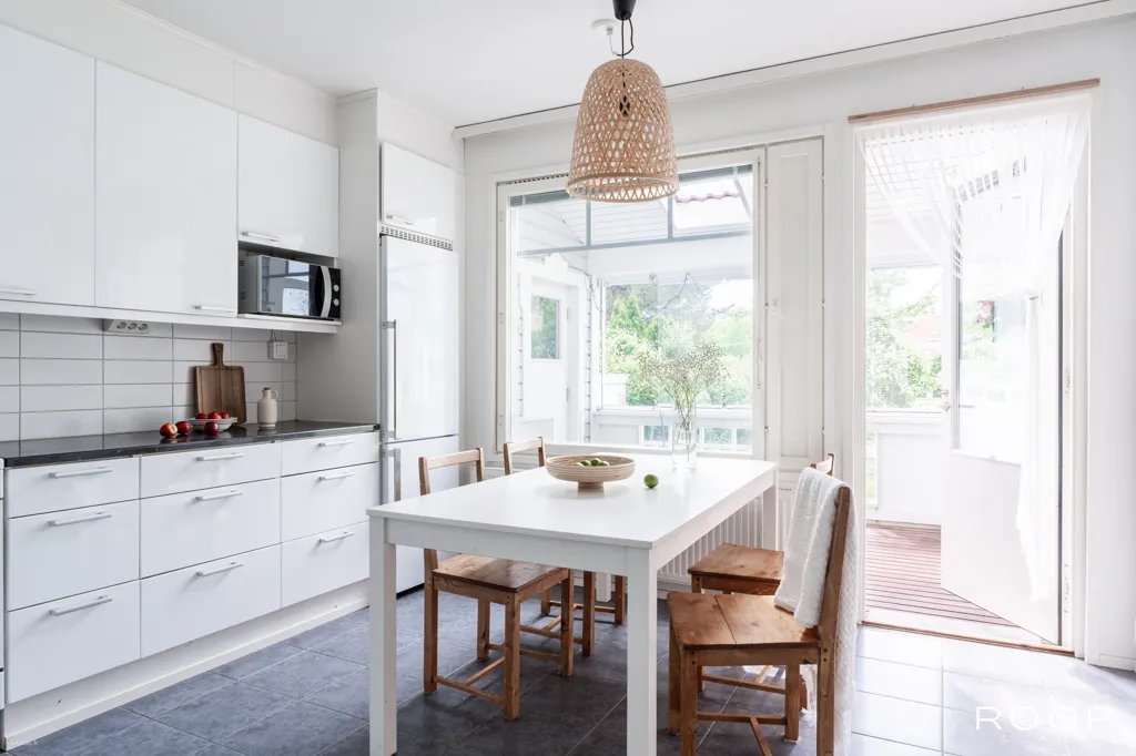 Cuisine - Modern Flat with Garden in Sundsberg