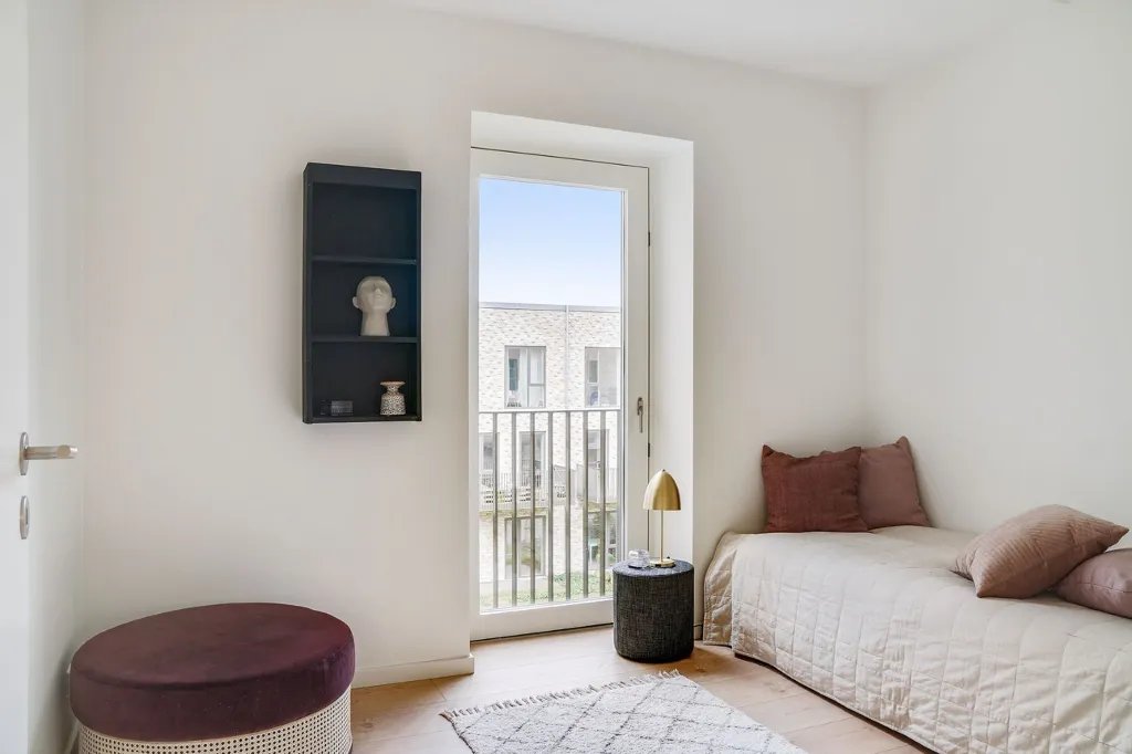 Bedrooms - Apartment with Balcony in Tilst