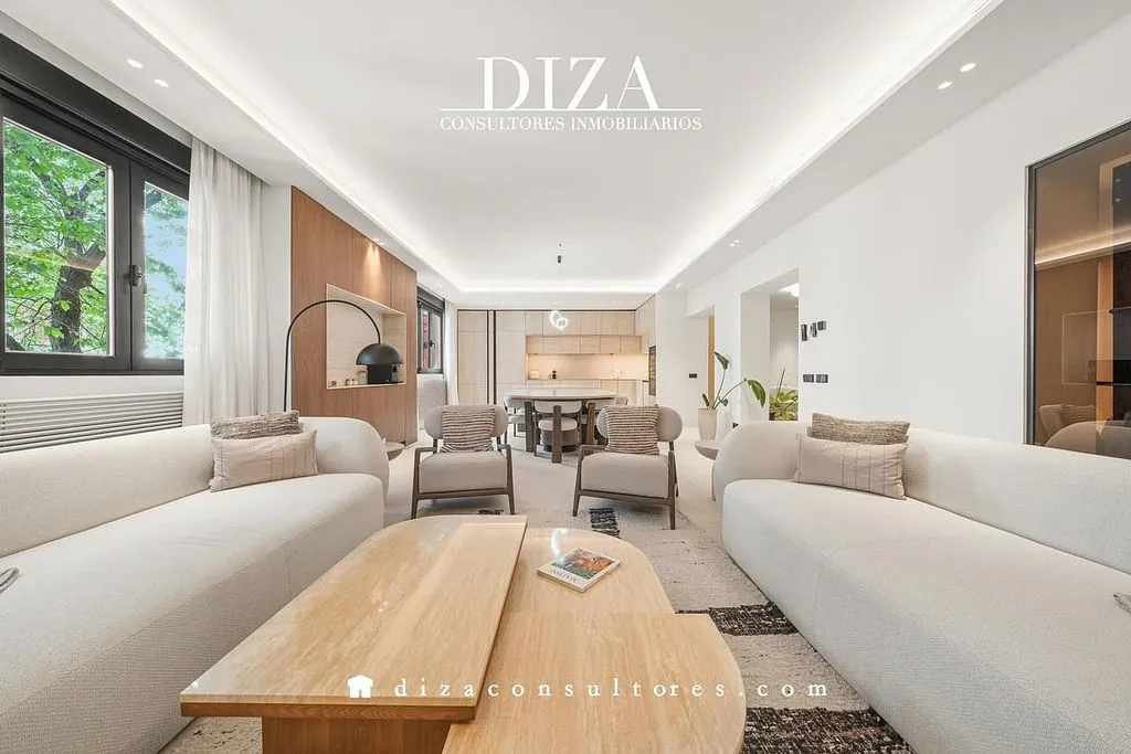 Séjour - Penthouse with Garden View in Salamanca