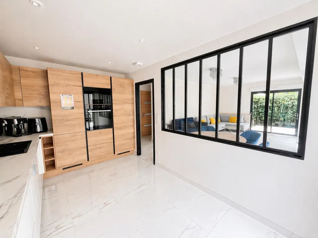 Cuisine - Villa Contemporaine avec Piscine au Centre de Montpellier