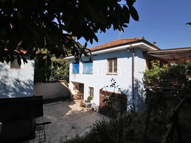 Esterno - Villa with Panoramic Garden in Dogliani Castello