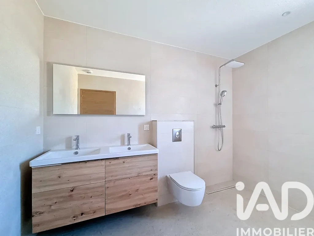 Vannitoad - Contemporary Villa with Pool in Nîmes