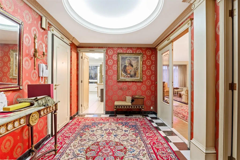 Esik - Luxurious Apartment with Terrace in Antwerp
