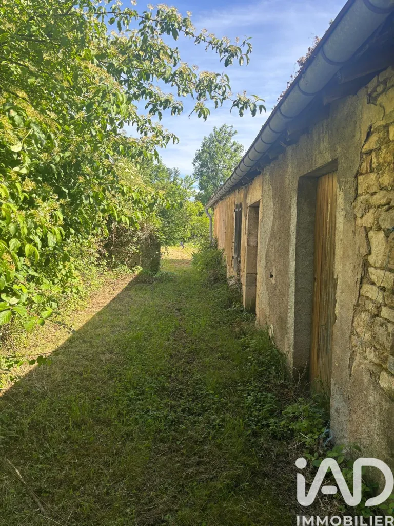 Aed - Multi-Unit Property with Garden in Bucey-lès-Gy