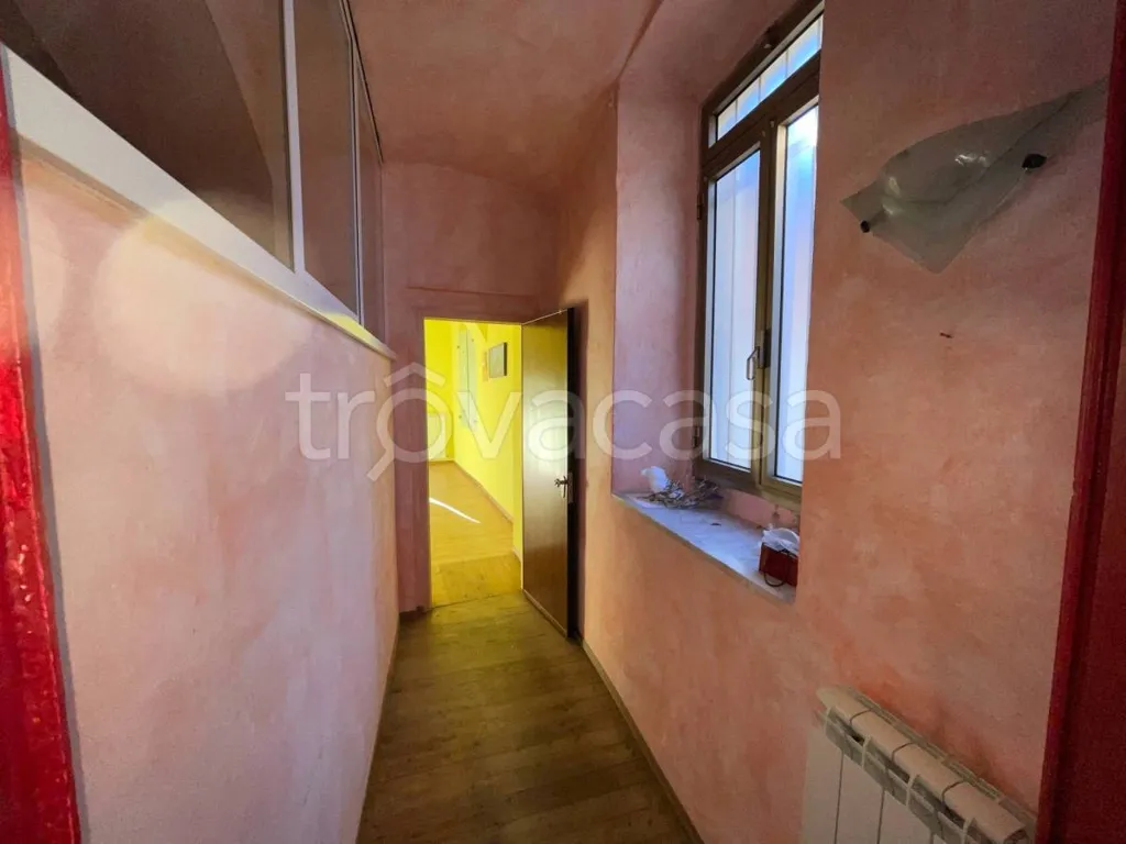 hallway_entrance