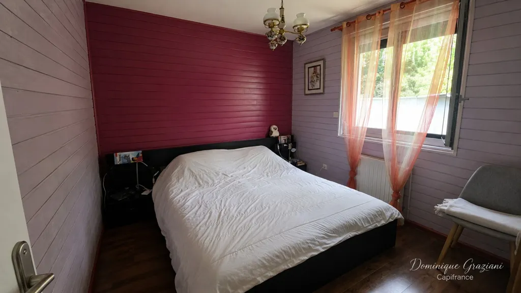 Chambres - Maison Plain-pied avec Piscine en Fond d'Impasse Calme